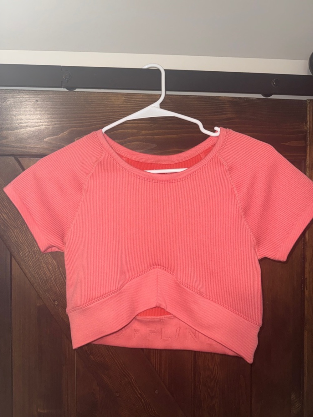 Women’s Short Sleeve Cropped Top in Coral Pink